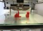 3D Drucker trägt das Filament auf